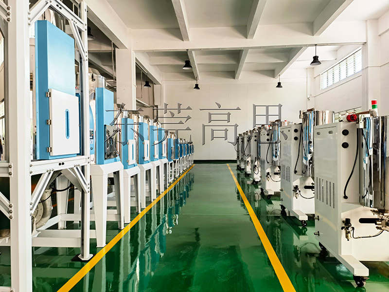 塑料水分多？干燥機(jī)顯神威